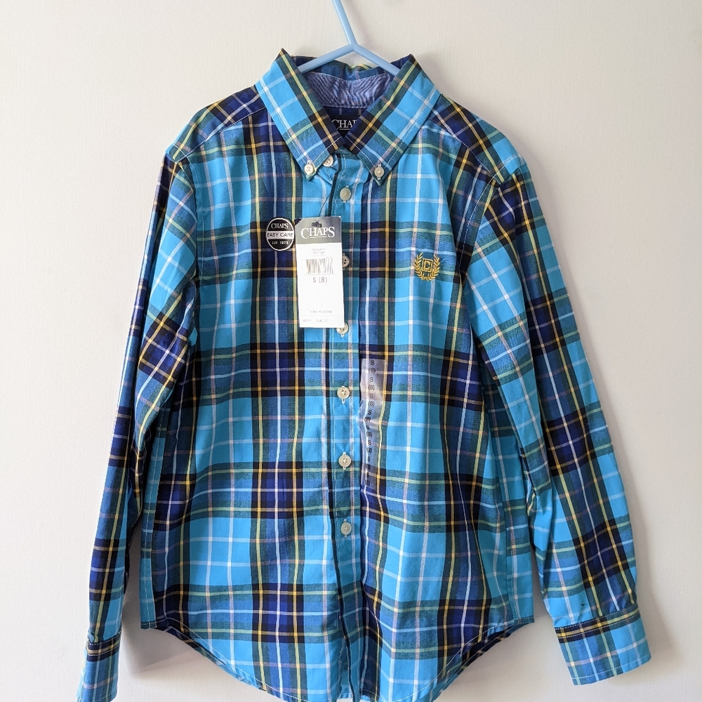 Button down Chaps dress shirt